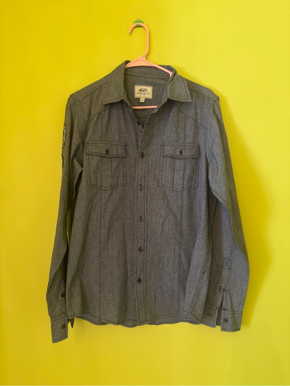 Y2K Ecko Unltd gray military patch button up 🩶